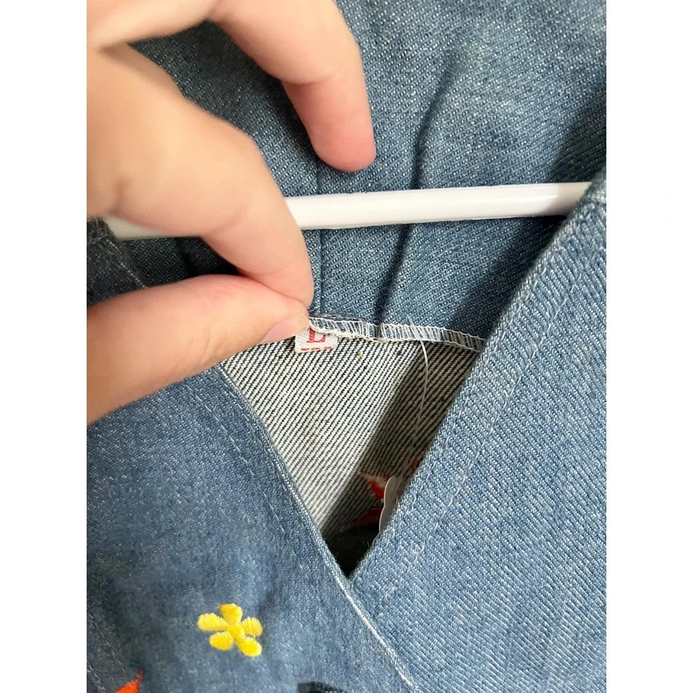 Vintage Children's 1970s Flower Power Embroidered Denim Jean Vest Size L - Picture 3 of 5